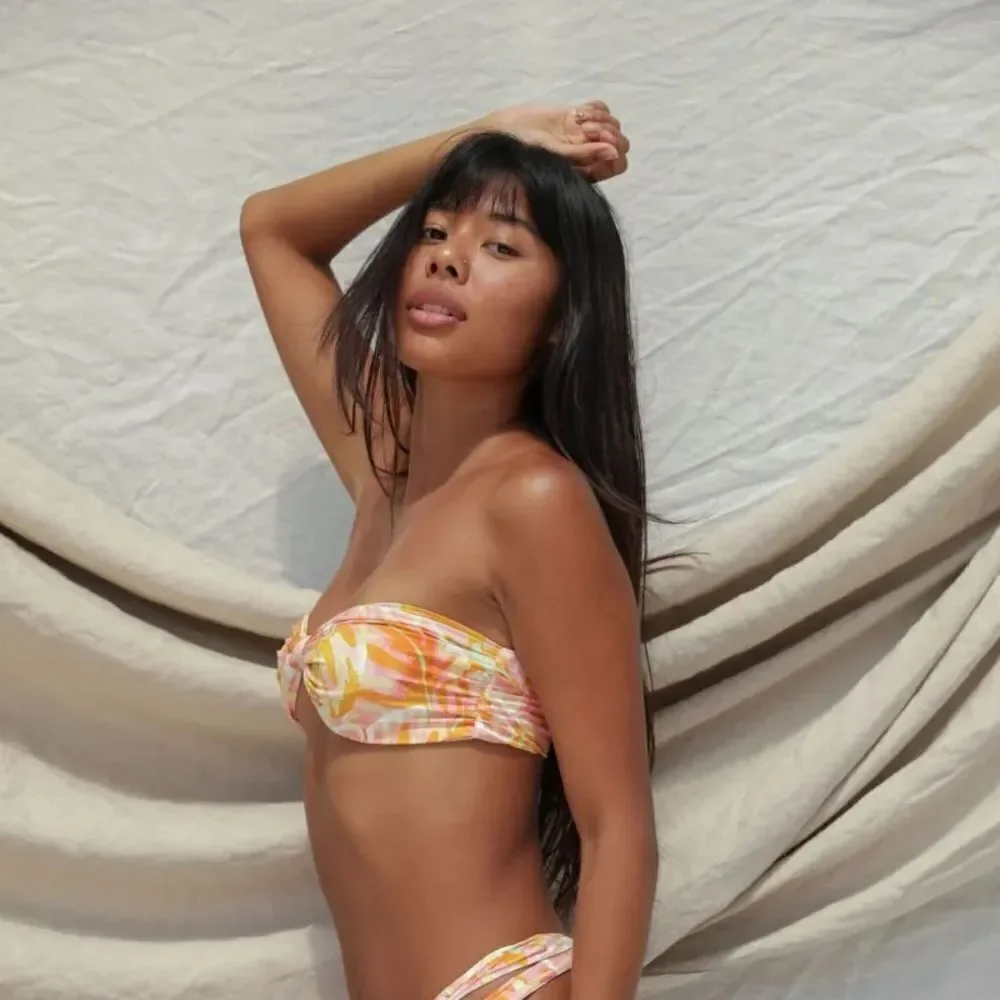NWT Revolve x STONE FOX SWIM Lele Bikini Top - Hot Tropix Size Large